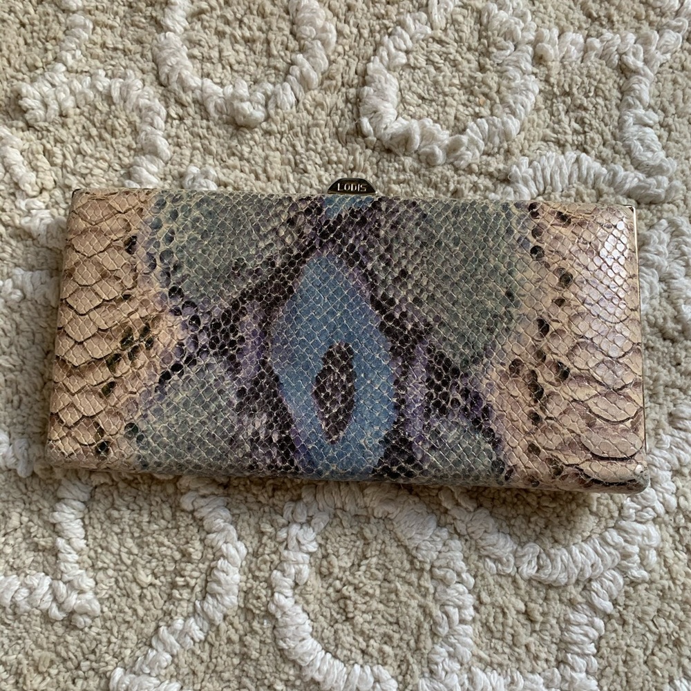 Lodis Snakeskin Wallet w/Clasp Closure